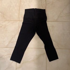 Cropped Lululemon Align Leggings